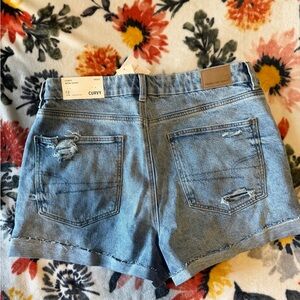 AE Stretch Curvy Mom Shorts